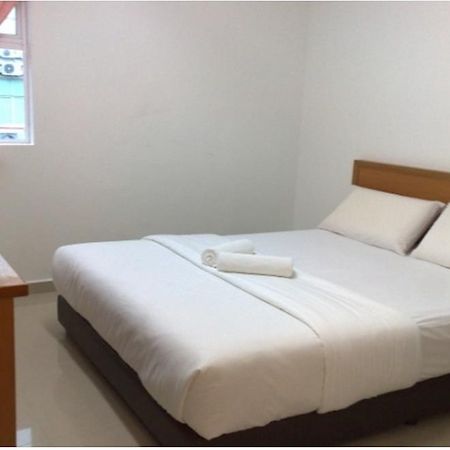 Hotel 193 Johor Bahru Exterior photo
