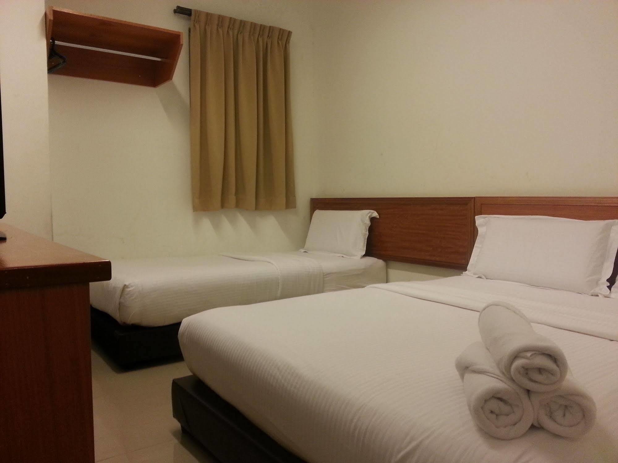 Hotel 193 Johor Bahru Exterior photo